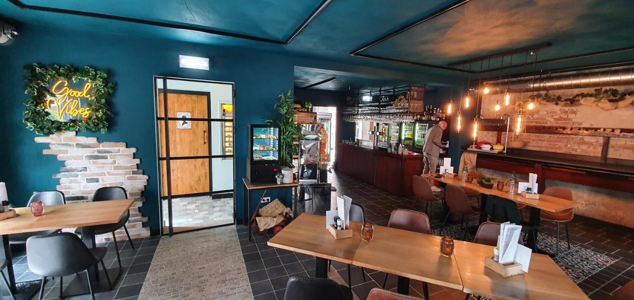 Hotel Heere Raamsdonksveer Extérieur photo