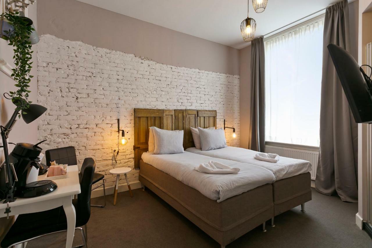 Hotel Heere Raamsdonksveer Extérieur photo